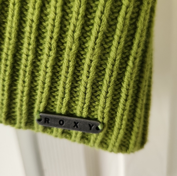 Roxy Women's Sweater Vest - Picture 6 of 16